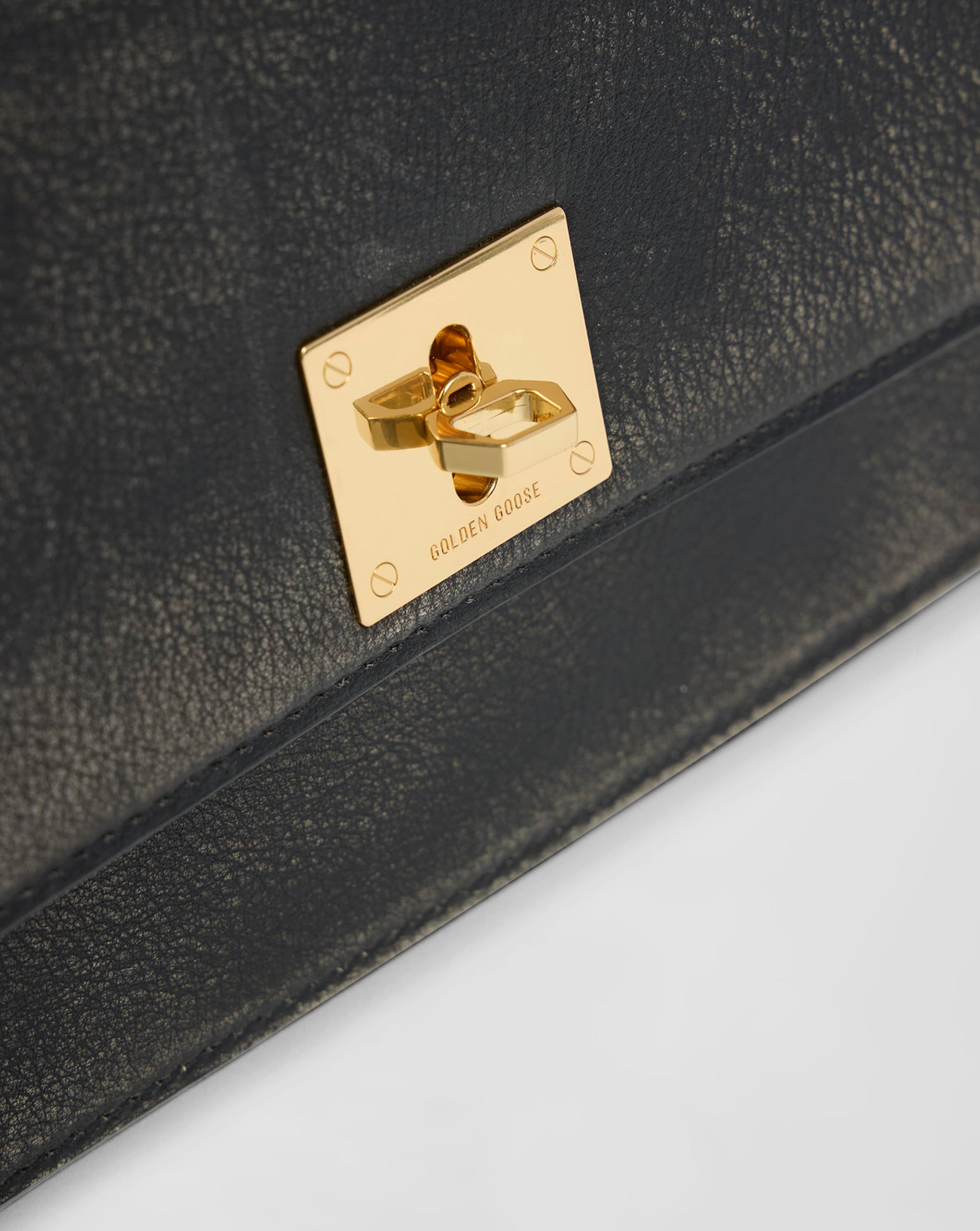 Merine Shoulder Bag