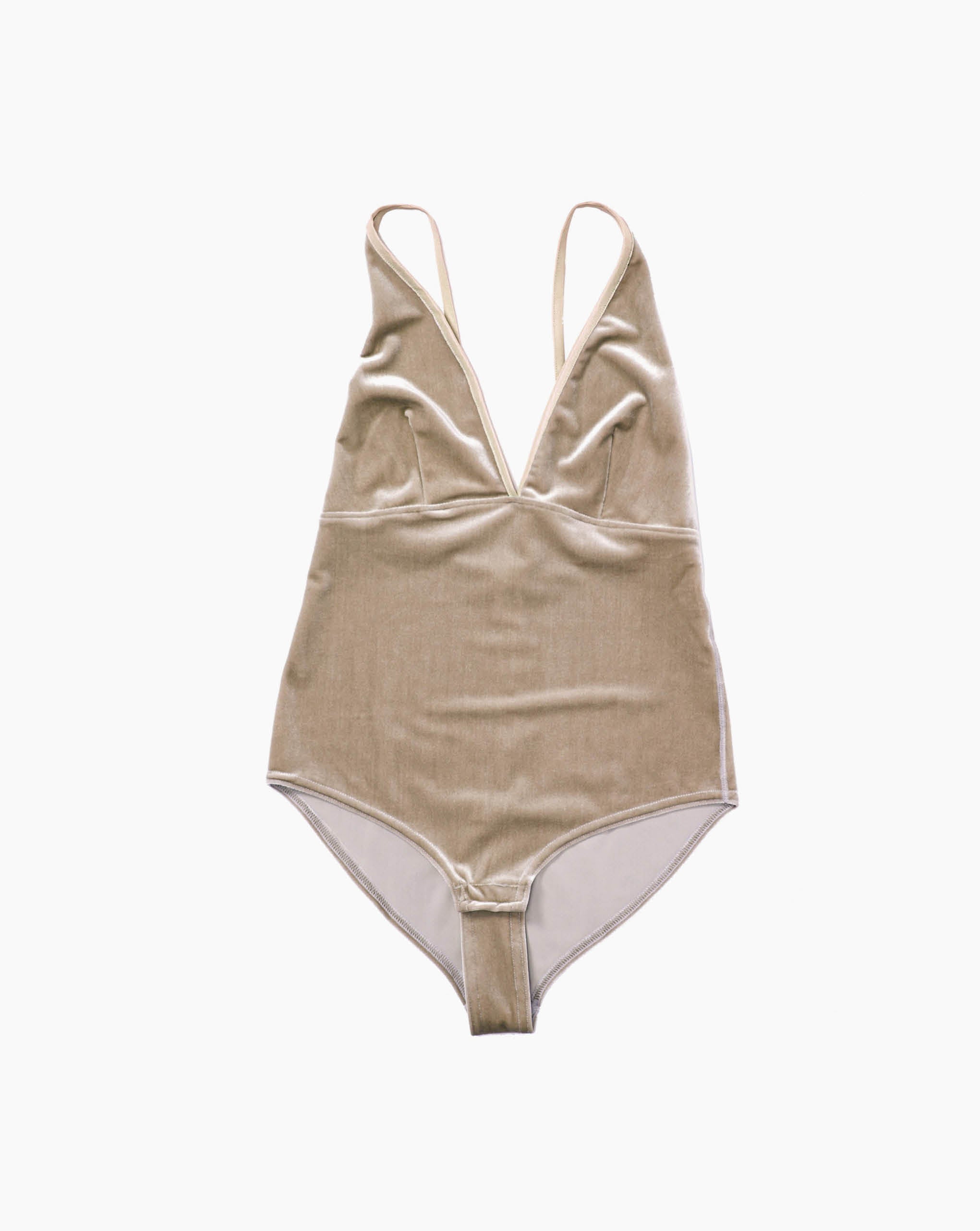 Babe Velvet Body Taupe