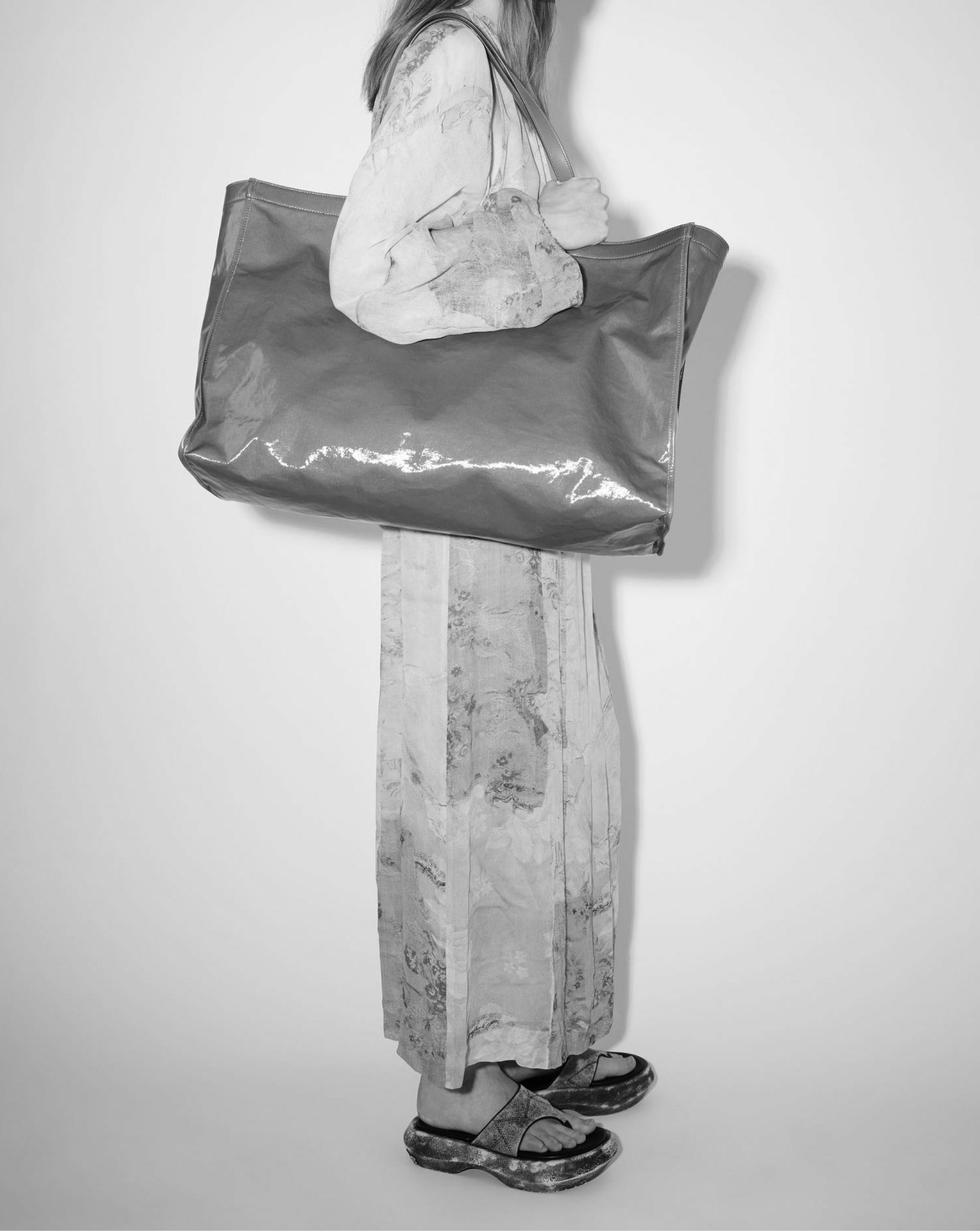 Oilcloth Tote Bag Rose